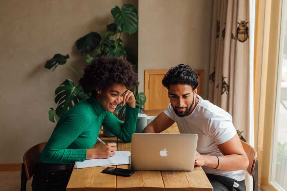 Couple on the computer